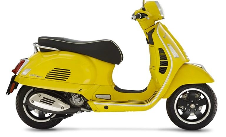 
								Usato Vespa Vespa Gts full									