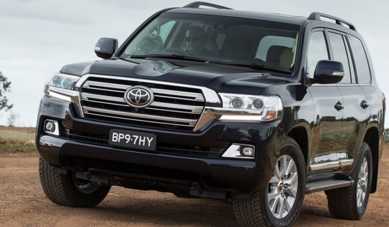 
								Toyota Land Cruiser full									