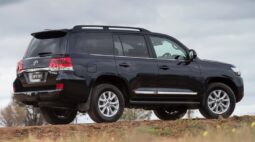 
										Toyota Land Cruiser full									