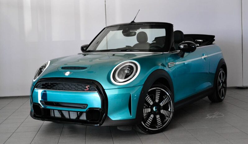 
								Mini Cooper D Cabrio full									